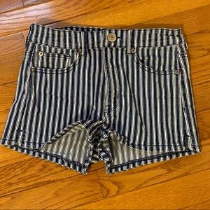 American Eagle, Size 6, jean shorts